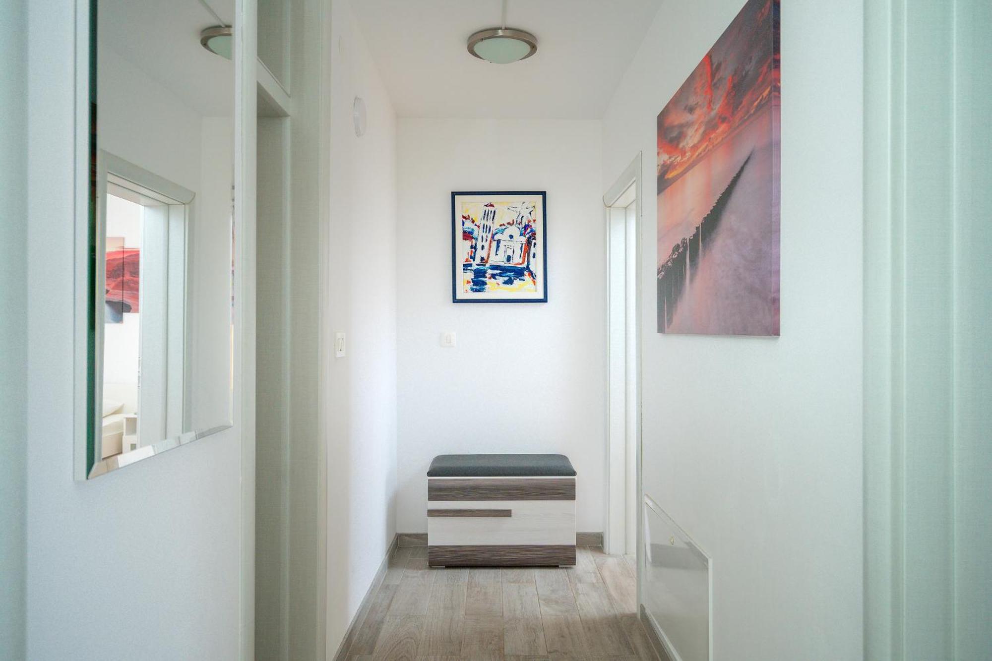 Apartments Lucic Хвар Экстерьер фото