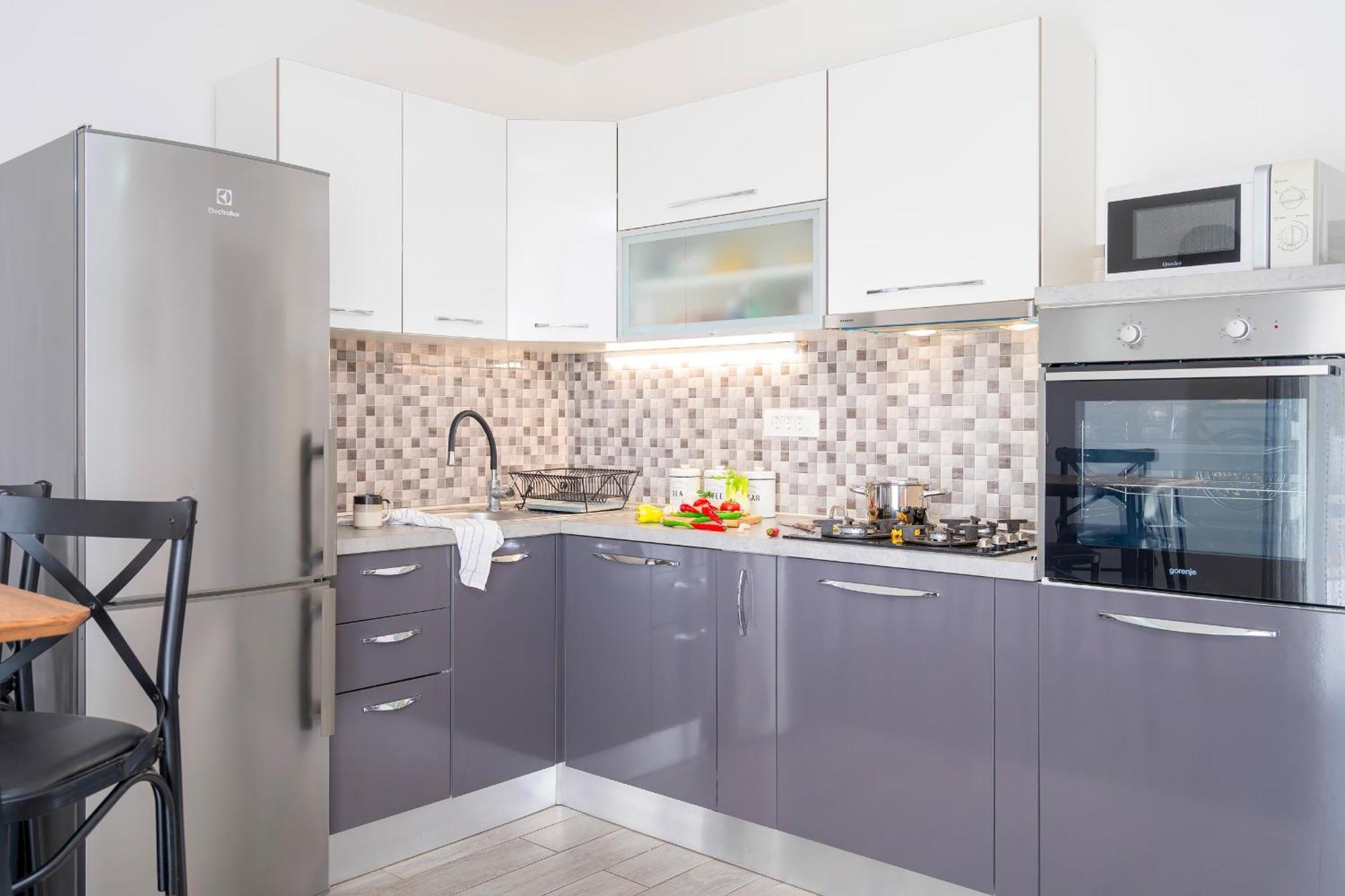 Apartments Lucic Хвар Экстерьер фото